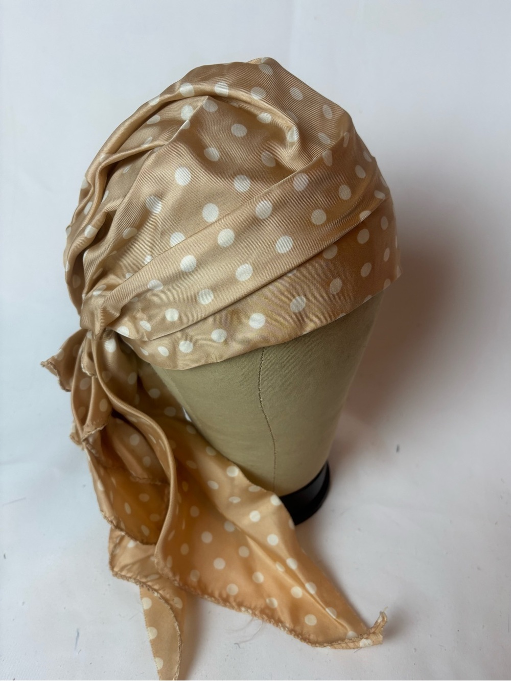 Vintage Martine Head Scarf Hat Turban Side Tie Beige Cream Polka Dot 1940’s
